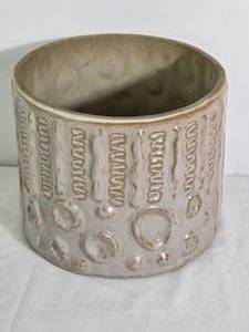 lot 262 image: Vintage Studio Art Ceramic Planter - Ceramarte