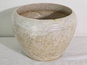 lot 268 image: Fantastic Studio Art Pottery Flowerpot - AS