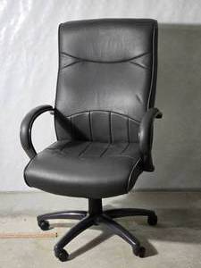 lot 277 image: Ergonomic Black Rolling Office Chair