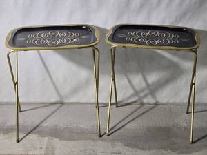 lot 302 image: Vintage MCM Folding TV Dinner Tray Pair - GoldBlack
