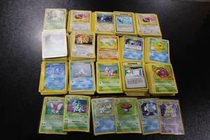 lot 70 image: Vintage 1999-2003 Pokemon WOTC Wizard of the Coast Lot #2  400 Cards