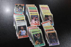lot 110 image: 1986 & 1987 Fleer Basketball Card Lot  30 Cards  Sharp Corners