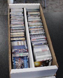 lot 129 image: Mixed Sports Insert Card Resale Lot  750 Cards