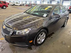lot 7 image: 2014 Chevrolet Cruze LT