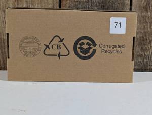 lot 71 image: SonicWall 01-SSC-5545 Gigabit PoE Injector