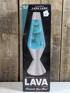 lot 41 image: LAVA 16.3 Sea Foam Novelty Table Lamp