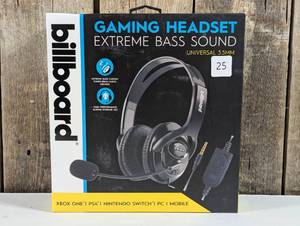 lot 25 image: Billboard Extreme Bass Sound Gaming Headset