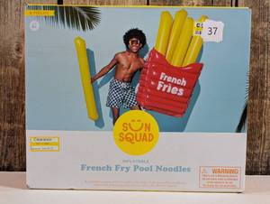 lot 37 image: SUN SQUAD FRENCH FRY NOVELTY FLOAT