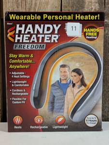 lot 11 image: Handy Heater Freedom - Wearable Neck Heater for Cold Weather