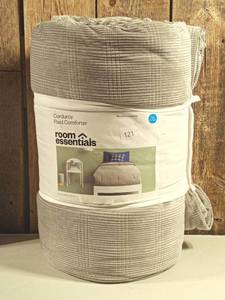 lot 121 image: TwinTwin Extra Long Corduroy Plaid Comforter Gray - Room Essentials