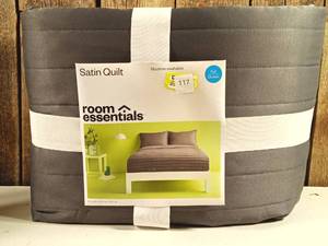 lot 117 image: FullQueen Satin Quilt Dark Gray - Room Essentials