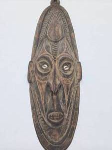 Excellent Old Lower Sepic River Ceremonial Mask - Papua New Guinea