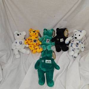 lot 35 image: 6-Salvino Bammer Beanie Bears