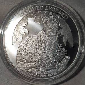 lot 79 image: 2023 Cambodian 1oz Silver Clouded Leopard