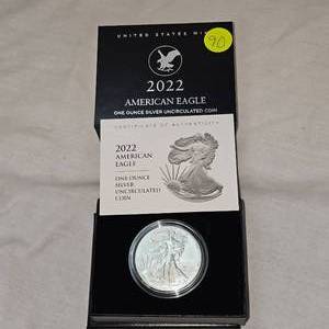 lot 90 image: 2022 US Mint Silver Eagle UNC 1oz Silver Coin