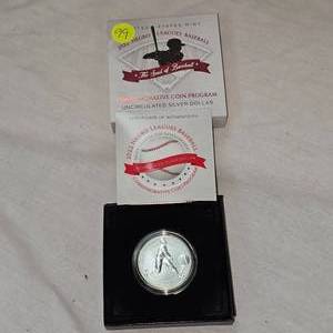 lot 99 image: 2022 US Mint the Sould of the Baseball Proof, 1oz Silver Round