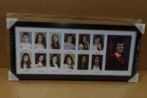 lot 20 image: Picture Frame - 23.25x10.25