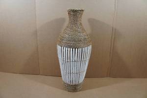 lot 62 image: Deco 79 Seagrass Handmade Decorative Vase - 10x25