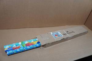 lot 101 image: 3 Rolls Hallmark Double Sided Gift Wrap