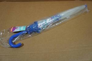 lot 139 image: Totes Kids Bubble Umbrella