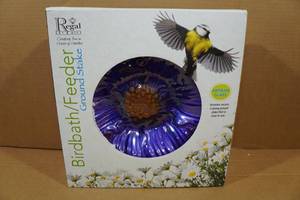 lot 176 image: Regal BirdbathFeeder with Ground Stake