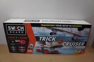 lot 213 image: Swich Board Trick and Cruiser Skateboard