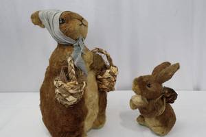 lot 14 image: Vintage Kimsilk Creation 14 Tall Brown Fur Rabbit with Baby Bunny