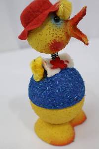 lot 25 image: Mid-Century German Papier Mache Bobble-Head Duck Candy Holder