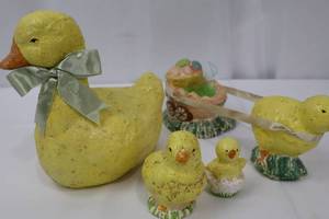 lot 53 image: Teena Flanner Easter Collection Duck & Ducklings