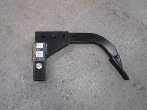 lot 95 image: Wolverine Receiver Hitch Ripper Tooth