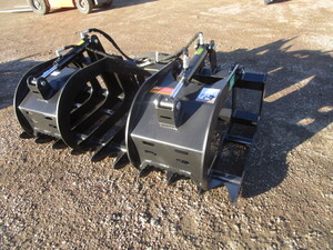 lot 79 image: Raytree 72 Skid Steer Root Grapple Bucket