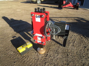lot 38 image: Raytree Skid Steer Post Pounder