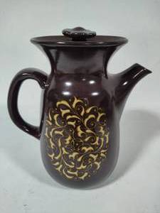 lot 5 image: Franciscan Jamoca Coffee Pot