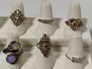 lot 24 image: 925 Silver Rings