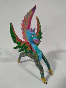 lot 50 image: Alebrije Hand Carved Oaxacan Folk Art Dragon Signed Cordova