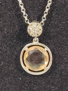 lot 72 image: 925 Sterling Chain & Stone Pendant