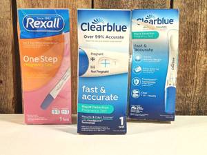 lot 3 image: Pregnancy Test  (set of 3)