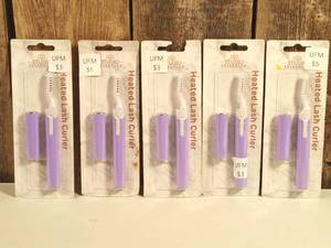 lot 8 image: Studio Selection Heated Eye Lash Curler  (set of 5)