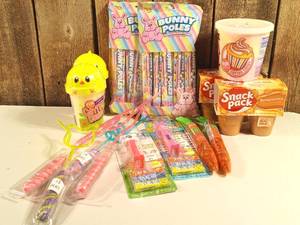 lot 88 image: Variety of Easter Candy & 2 Butterscotch Snack Packs