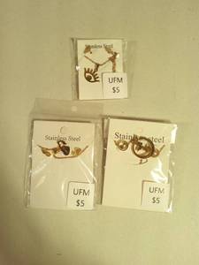 lot 100 image: Stainless Steel Jewelry Sets