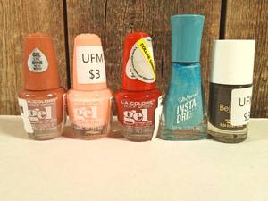 lot 112 image: Nail Polish (red, blue, etc.)