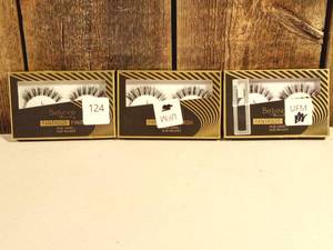 lot 124 image: Believe Beauty Fake Lashes Fantasize  (set of 3)