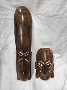 lot 271 image: Melanesian Styled Wood Wall Masks