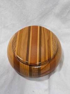 lot 275 image: Sovereign Wood Decor Bowl