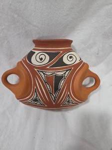 lot 279 image: Southwest Tribal Terracotta Pottery Vase