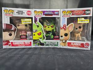 lot 32 image: 3 Pop Skeletor Clarice Cameron Frye