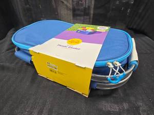 lot 50 image: Sun Squad 36 Can Picnic Cooler