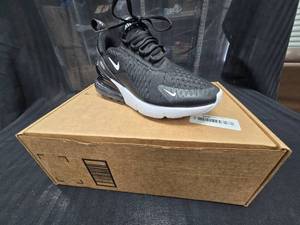 lot 69 image: New Nike Air Max 270 Black Shoes Size 6
