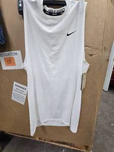lot 158 image: New Nike Mens Pro Training Sleeveless Shirt Size Medium