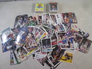 lot 119 image: (EC1) Assortment of Sports Cards...